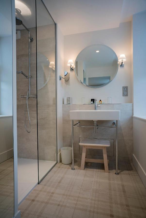 Grand Slam Hotel Le Vaudreuil Bagian luar foto